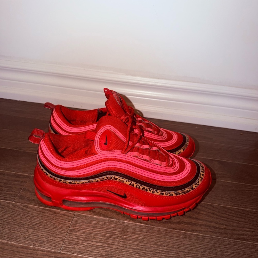 Nike Red and Pink Women's Sneakers
